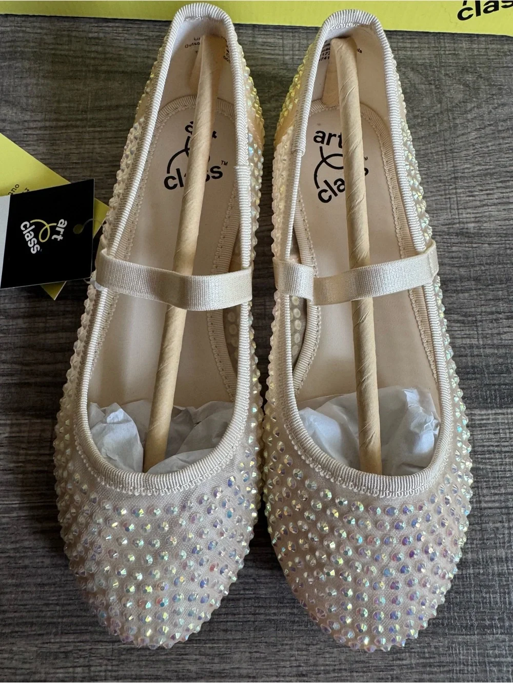 art class Iridescent Pearlized Ivory Ballet Flats with Elastic Strap